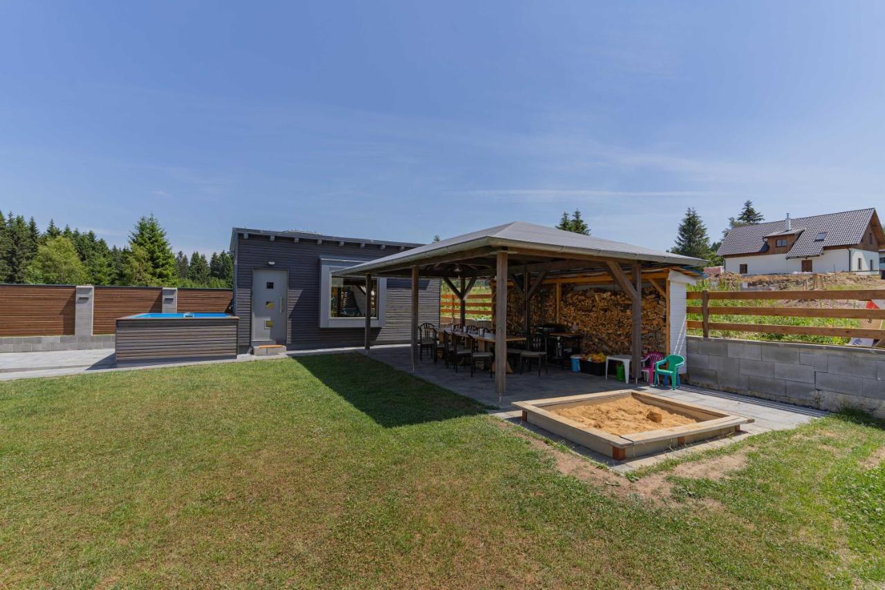 Apartmany Pod Sjezdovkou Abertamy Bagian luar foto